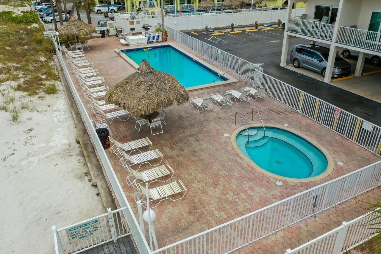 Sea Breeze Resort By Travel Resort Services Madeira Beach Eksteriør bilde