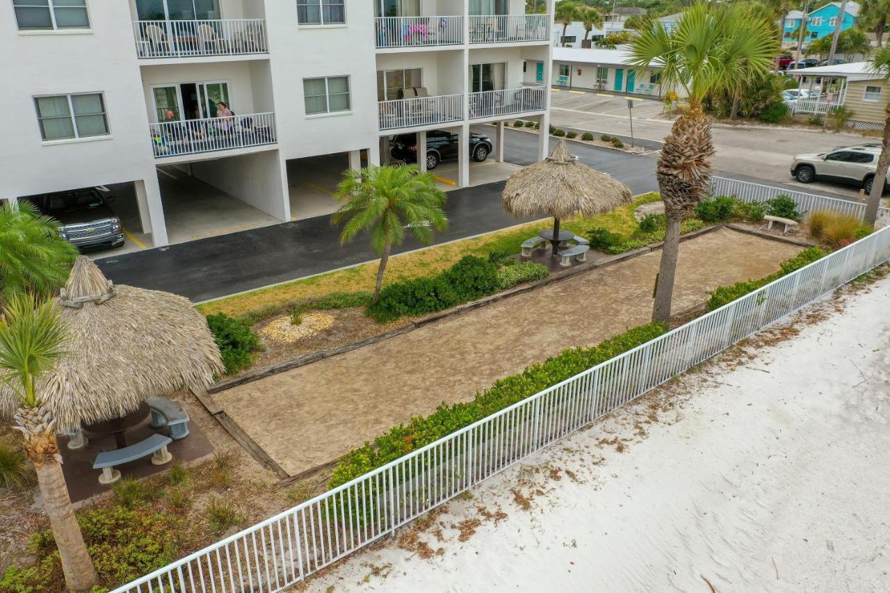 Sea Breeze Resort By Travel Resort Services Madeira Beach Eksteriør bilde